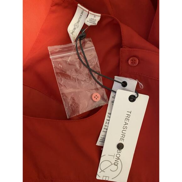 NWT Treasure Bond Silky Blouse Womens Small Red High Collar Office Modern Blouse - Picture 9 of 16